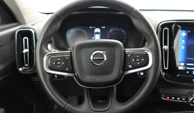Volvo XC40 D3  A/T full