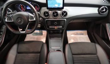 Mercedes-Benz GLA 180 A/T full