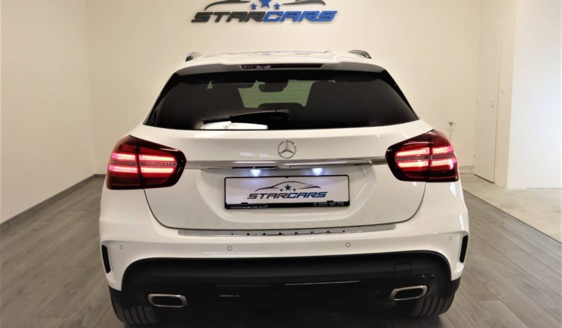 Mercedes-Benz GLA 180 A/T full