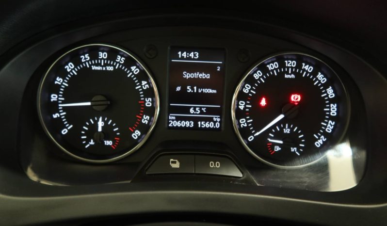 Škoda Rapid 1.6 TDI Elegance full