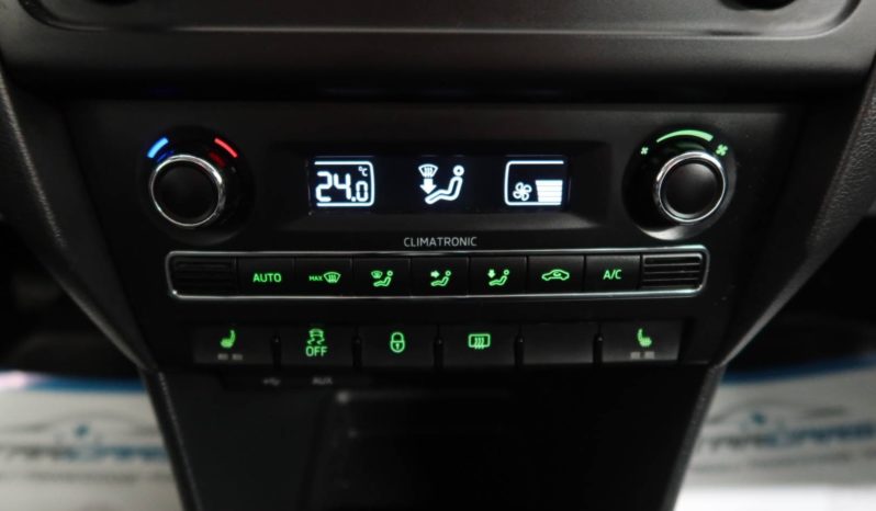 Škoda Rapid 1.6 TDI Elegance full
