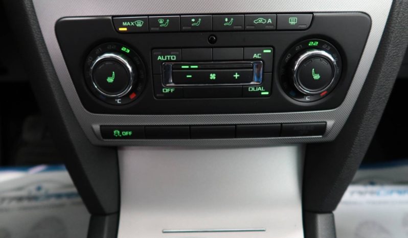 Škoda Octavia Combi 1.6 TDI CR DPF Elegance full