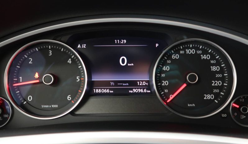 Volkswagen Touareg 3.0 TDi V6 Highline R-Line full