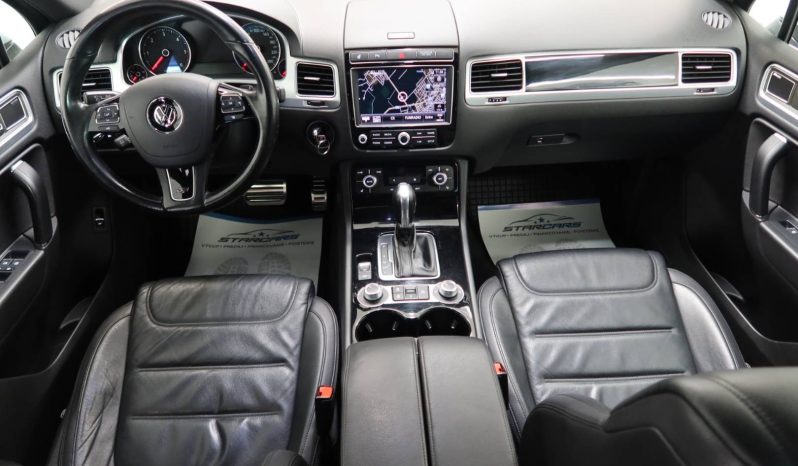 Volkswagen Touareg 3.0 TDi V6 Highline R-Line full