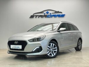 Hyundai i30 CW 1.6 CRDi 115 Family 7DCT