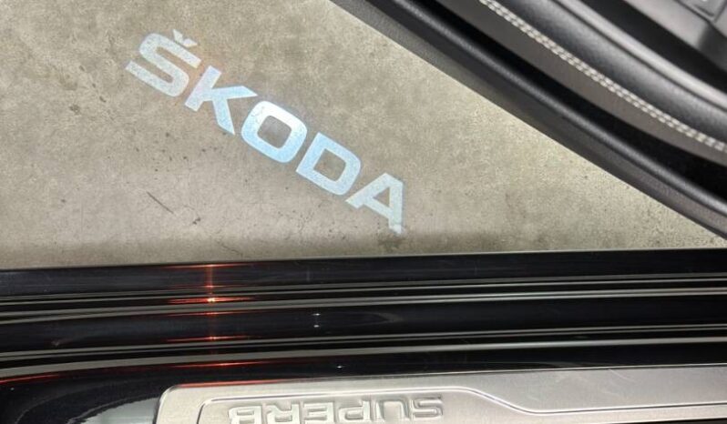 Škoda Superb 2.0 TDI SCR Sportline DSG full