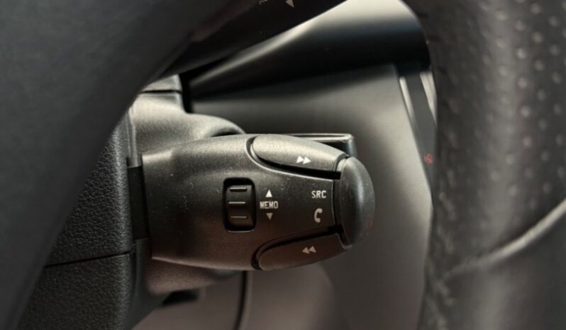 Peugeot 3008 2.0 HDi  Executive Pack_ 1.majiteľ kupované v SR full