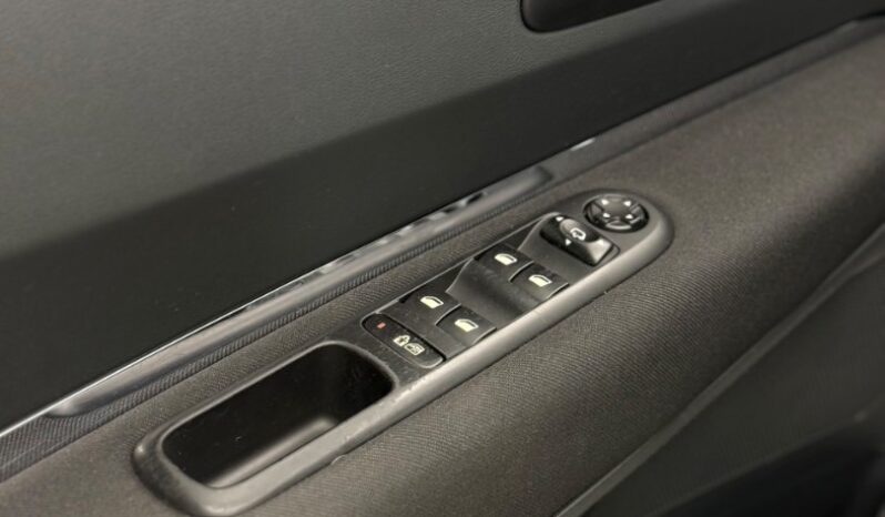 Peugeot 3008 2.0 HDi  Executive Pack_ 1.majiteľ kupované v SR full