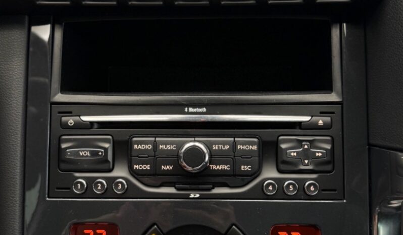 Peugeot 3008 2.0 HDi  Executive Pack_ 1.majiteľ kupované v SR full