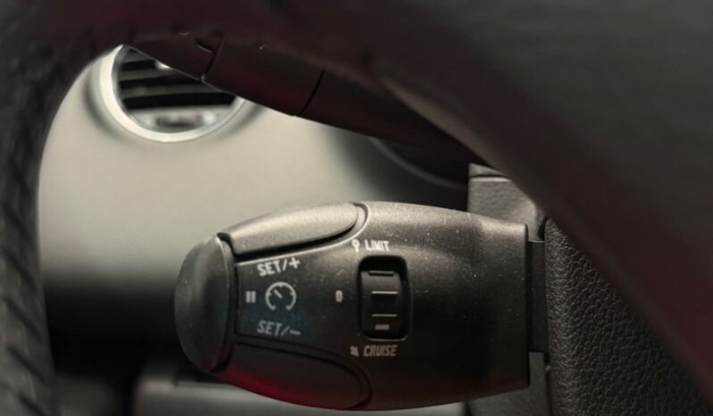 Peugeot 3008 2.0 HDi  Executive Pack_ 1.majiteľ kupované v SR full