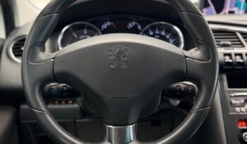 Peugeot 3008 2.0 HDi  Executive Pack_ 1.majiteľ kupované v SR full