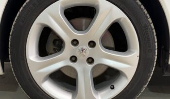 Peugeot 3008 2.0 HDi  Executive Pack_ 1.majiteľ kupované v SR full