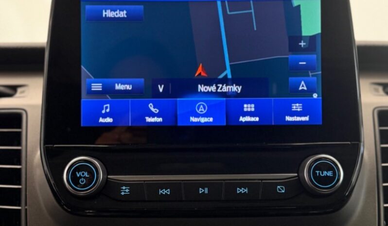 Ford Transit Custom Trend 2.0 TDCi 96 kW/130PS L1H1 / 21 270 km _ Regálový systém Sortimo + podlaha full