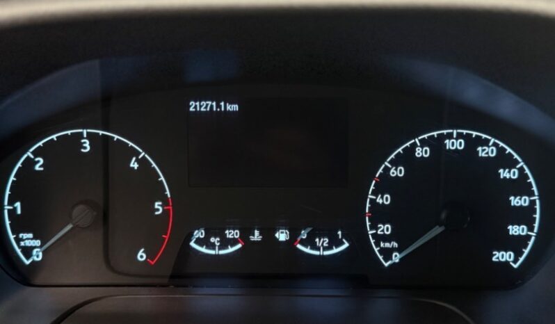 Ford Transit Custom Trend 2.0 TDCi 96 kW/130PS L1H1 / 21 270 km _ Regálový systém Sortimo + podlaha full