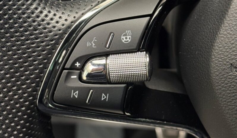 Škoda Karoq 2.0 TDI EVO SCR Sportline full