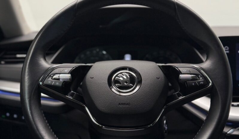 Škoda Octavia Combi 2,0 TDI SCR CLEVER DSG 110kW, A7, 5d full