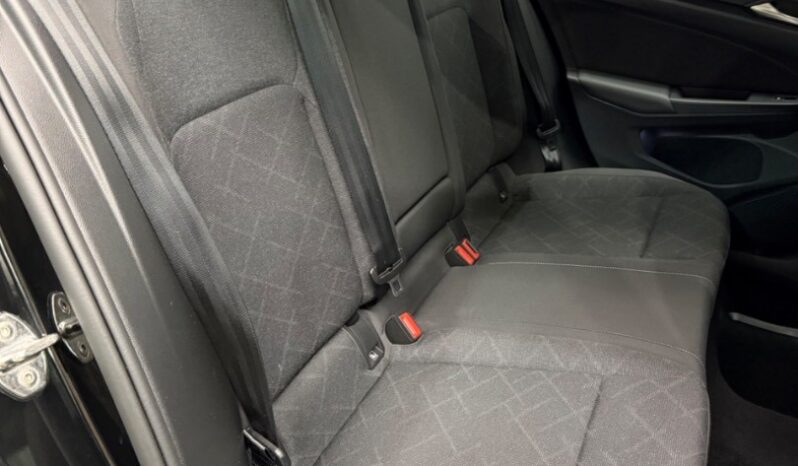 Volkswagen Golf 2.0 TDI Life 1.Majiteľ SR Nehavarované Nelakované full