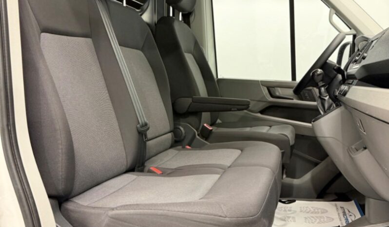 Volkswagen Crafter 35 2,0 BiTDI 130kW/177PS L4H3_ 1.majiteľ kupované v SR_najazdené 41.516km!!! full