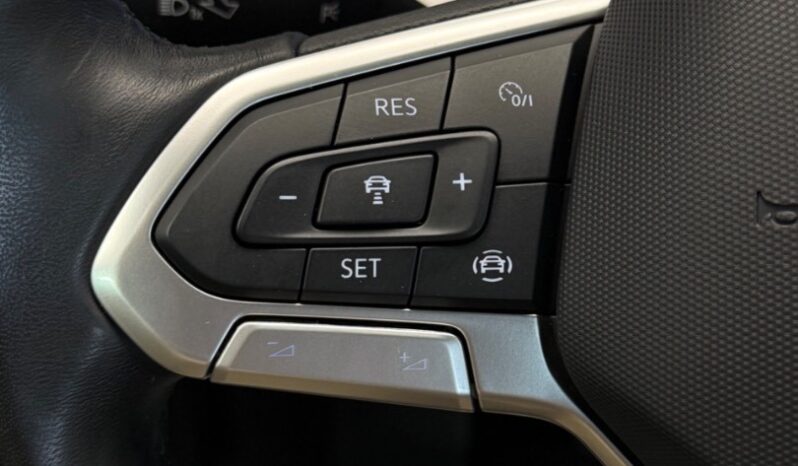 Volkswagen Golf 2.0 TDI Life 1.Majiteľ SR Nehavarované Nelakované full