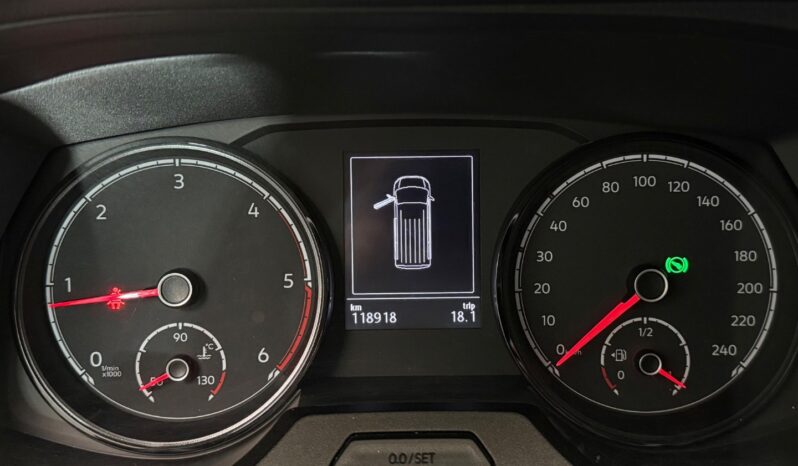 Volkswagen Caravelle Long 2,0 110kW DSG 9 miestne full