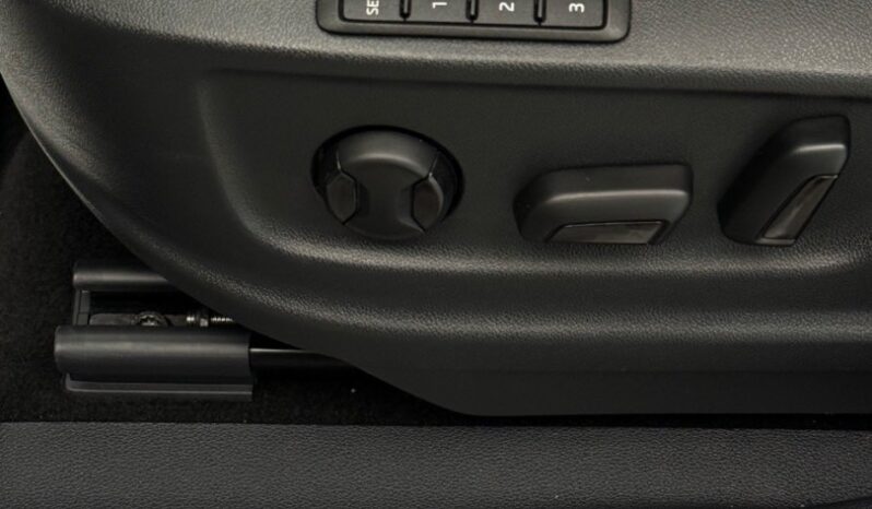 Škoda Kodiaq Sportline 2.0 TDI DSG 4×4 / Virtual Cockpit / Kamera / Canton / 1.Majiteľ full