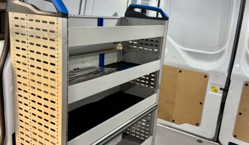 Ford Transit Custom Trend 2.0 TDCi 96 kW/130PS L1H1 / 21 270 km _ Regálový systém Sortimo + podlaha full