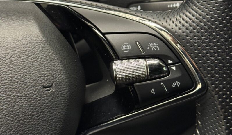 Škoda Karoq 2.0 TDI EVO SCR Sportline full