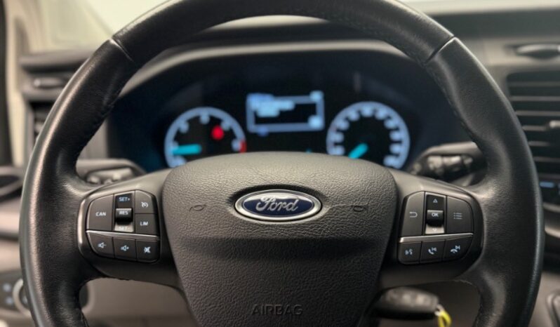 Ford Transit Custom Trend 2.0 TDCi 96 kW/130PS L1H1 / 21 270 km _ Regálový systém Sortimo + podlaha full