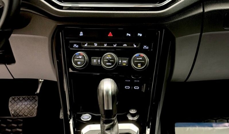 Volkswagen T-Roc 1.5 TSI BMT Sport DSG full