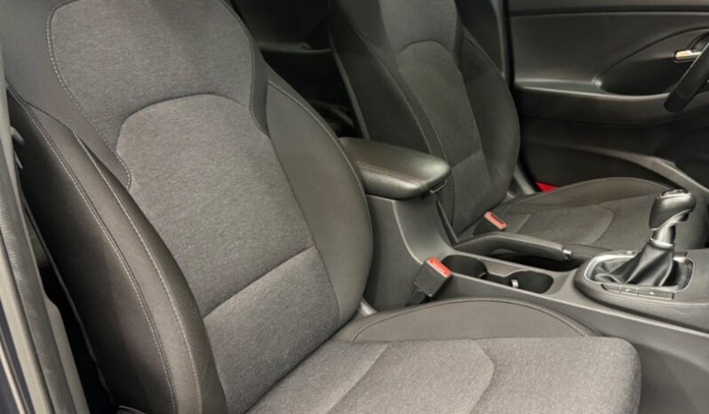 Hyundai i30 CW Family 1,5i T-GDI MHEV full
