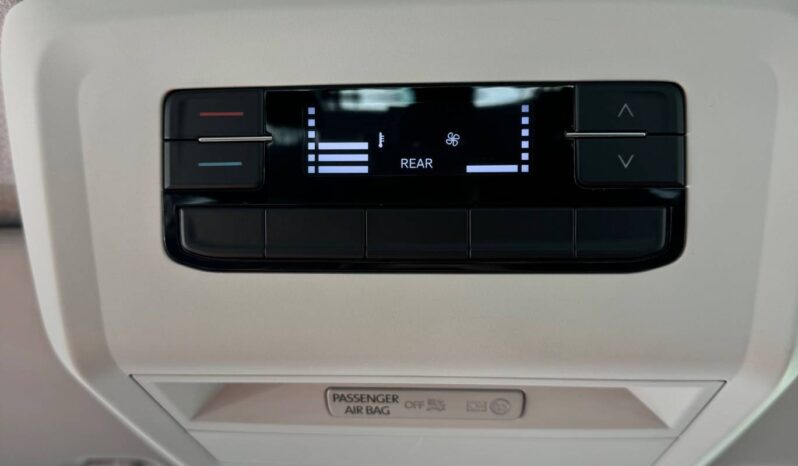 Volkswagen T6 Kombi 2.0 TDI BMT 81kW/110 PS _ predĺžený_9.miestny full