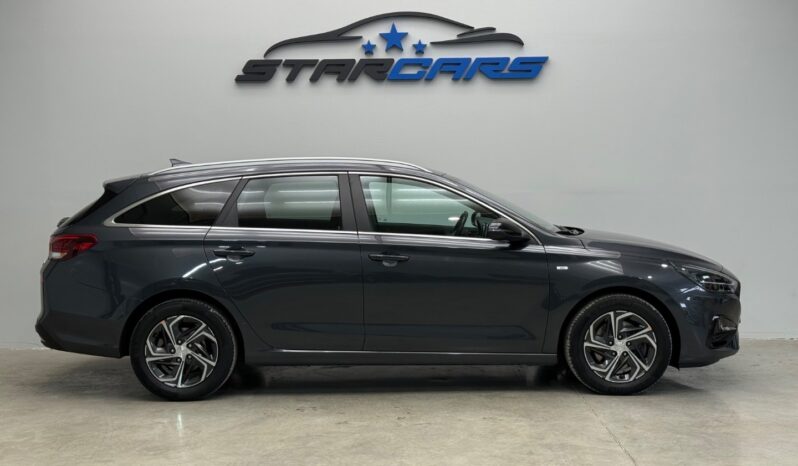 Hyundai i30 CW Family 1,5i T-GDI MHEV full