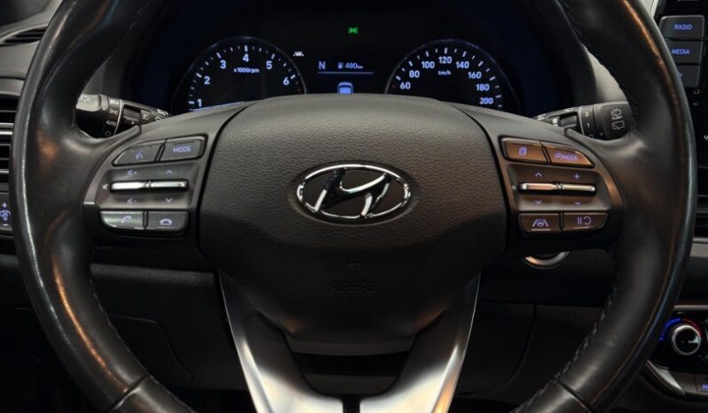 Hyundai i30 CW Family 1,5i T-GDI MHEV full