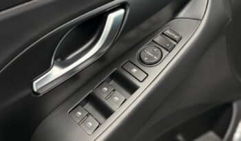 Hyundai i30 CW Family 1,5i T-GDI MHEV full