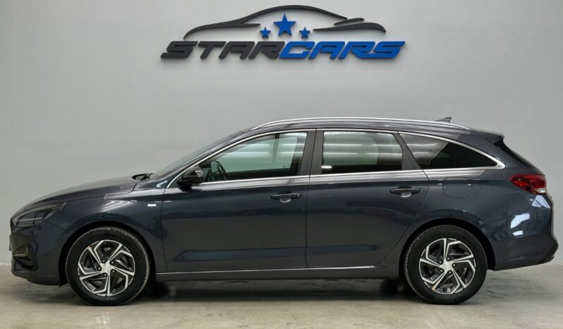 Hyundai i30 CW Family 1,5i T-GDI MHEV full
