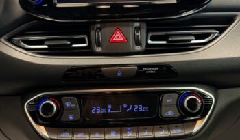 Hyundai i30 CW Family 1,5i T-GDI MHEV full