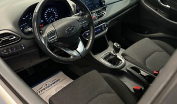 Hyundai i30 CW Family 1,5i T-GDI MHEV full