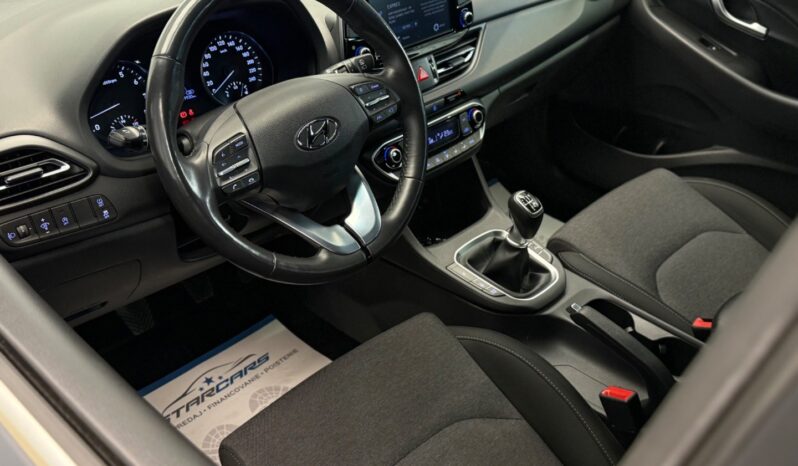Hyundai i30 CW Family 1,5i T-GDI MHEV full
