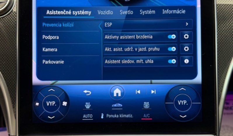 Mercedes-Benz C trieda Sedan 180 AMG Line 9G-TRONIC Night Paket Premium MHEV full