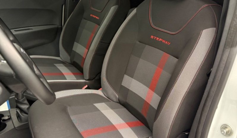 Dacia Lodgy 1.6 SCe Stepway Techroad 7miestne full