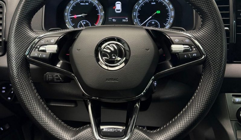 Škoda Karoq Sportline 2.0 TDI 140 kW DSG 4×4 ACC Panorama Columbus full