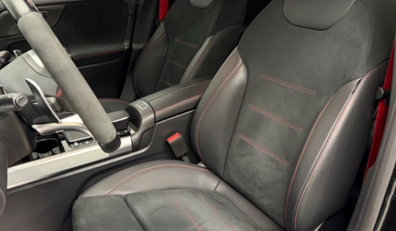 Mercedes-Benz GLB Mercedes-AMG  35 4MATIC A/T full