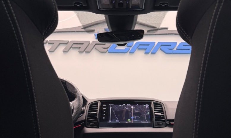 Škoda Karoq Sportline 2.0 TDI 140 kW DSG 4×4 ACC Panorama Columbus full