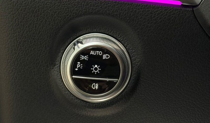Mercedes-Benz C trieda Sedan 180 AMG Line 9G-TRONIC Night Paket Premium MHEV full