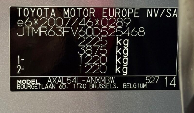 Toyota RAV4 2.5 Hybrid AWD Comfort | 4×4 | ACC | Kamera | 1. majiteľ | Slovenské vozidlo  | full