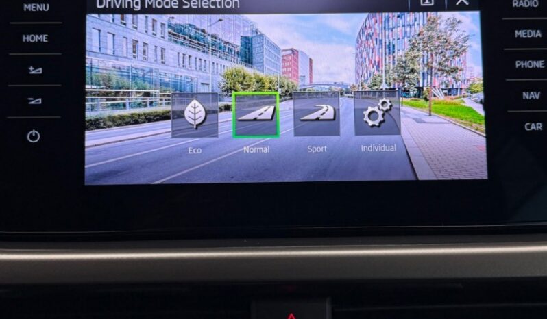 Škoda Kamiq STYLE 1.0 TSI 81 kW DSG / Full LED Matrix / Virtual Cockpit / 1.majiteľ SK full