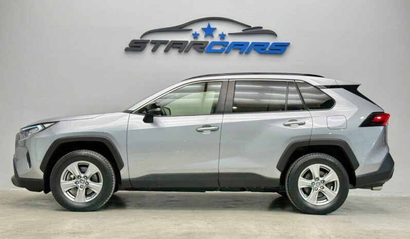 Toyota RAV4 2.5 Hybrid AWD Comfort | 4×4 | ACC | Kamera | 1. majiteľ | Slovenské vozidlo  | full