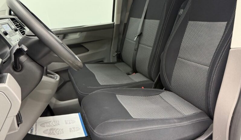 Volkswagen Transporter T6  2.0 TDI 110kW -predĺžený- 9.miestny full