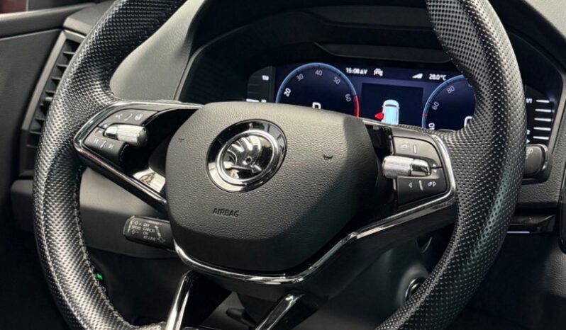 Škoda Karoq SPORTLINE 2.0 TSI 140kW 4×4 DSG • PANORÁMA • MATRIX LED • ŤAŽNÉ • SK AUTO full