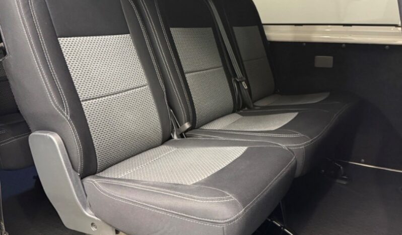 Volkswagen Transporter T6  2.0 TDI 110kW -predĺžený- 9.miestny full